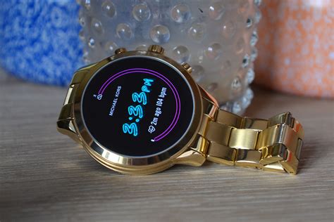 michael kors herunterfahren ausschalten|Michael Kors Access Runway Smartwatch .